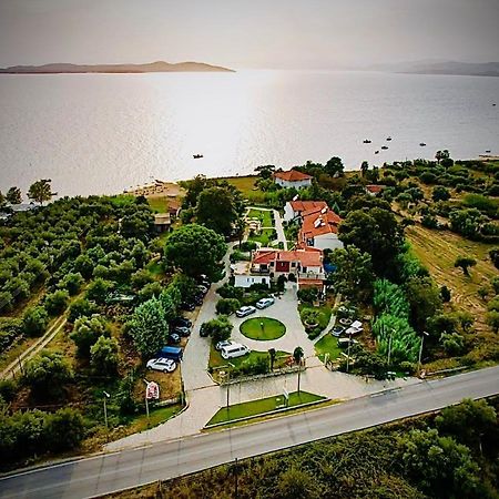 Hotel Kari Ouranoupoli Bagian luar foto